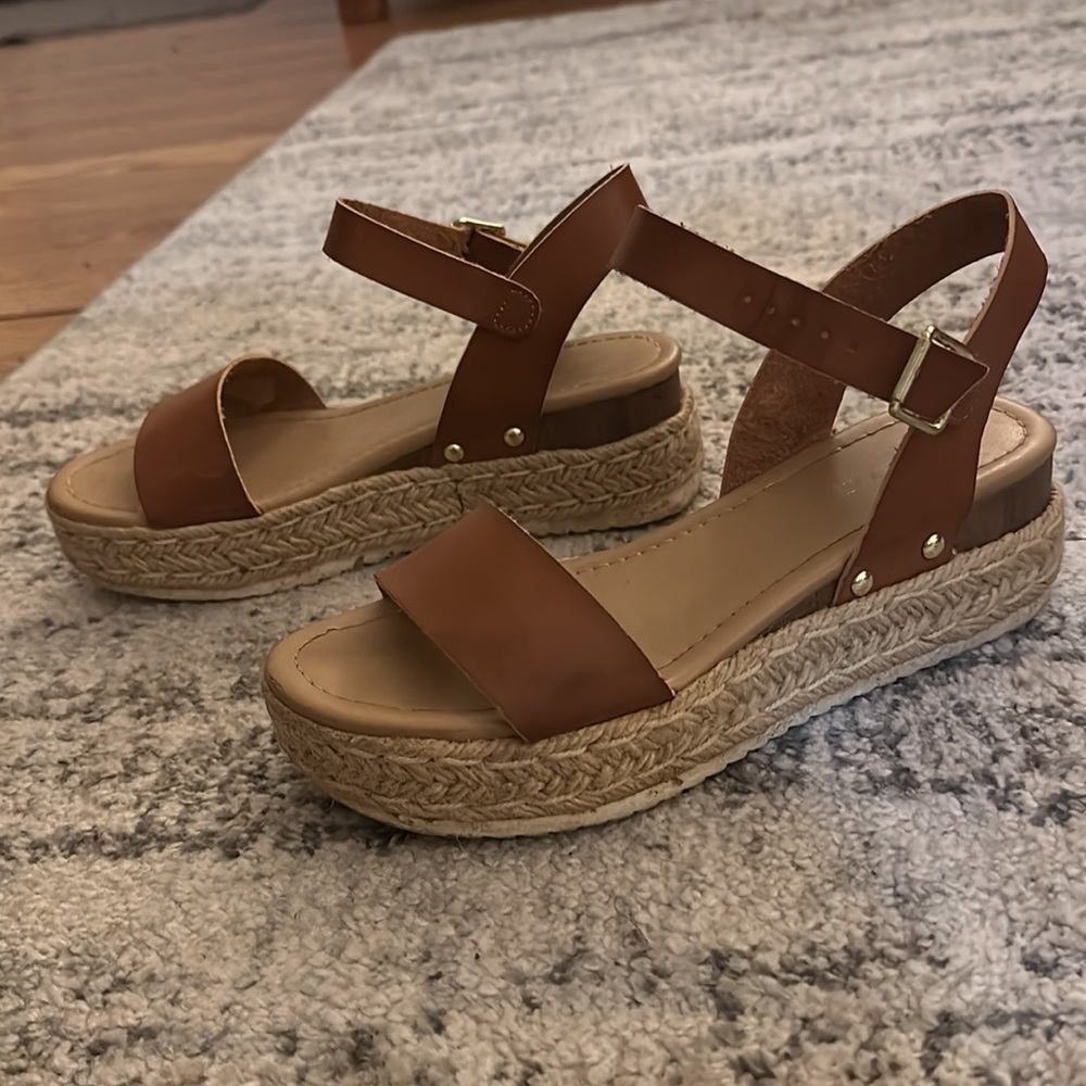Tan platform sandals